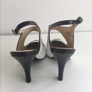 Adrienne Vittadini Heels Women size 7.5